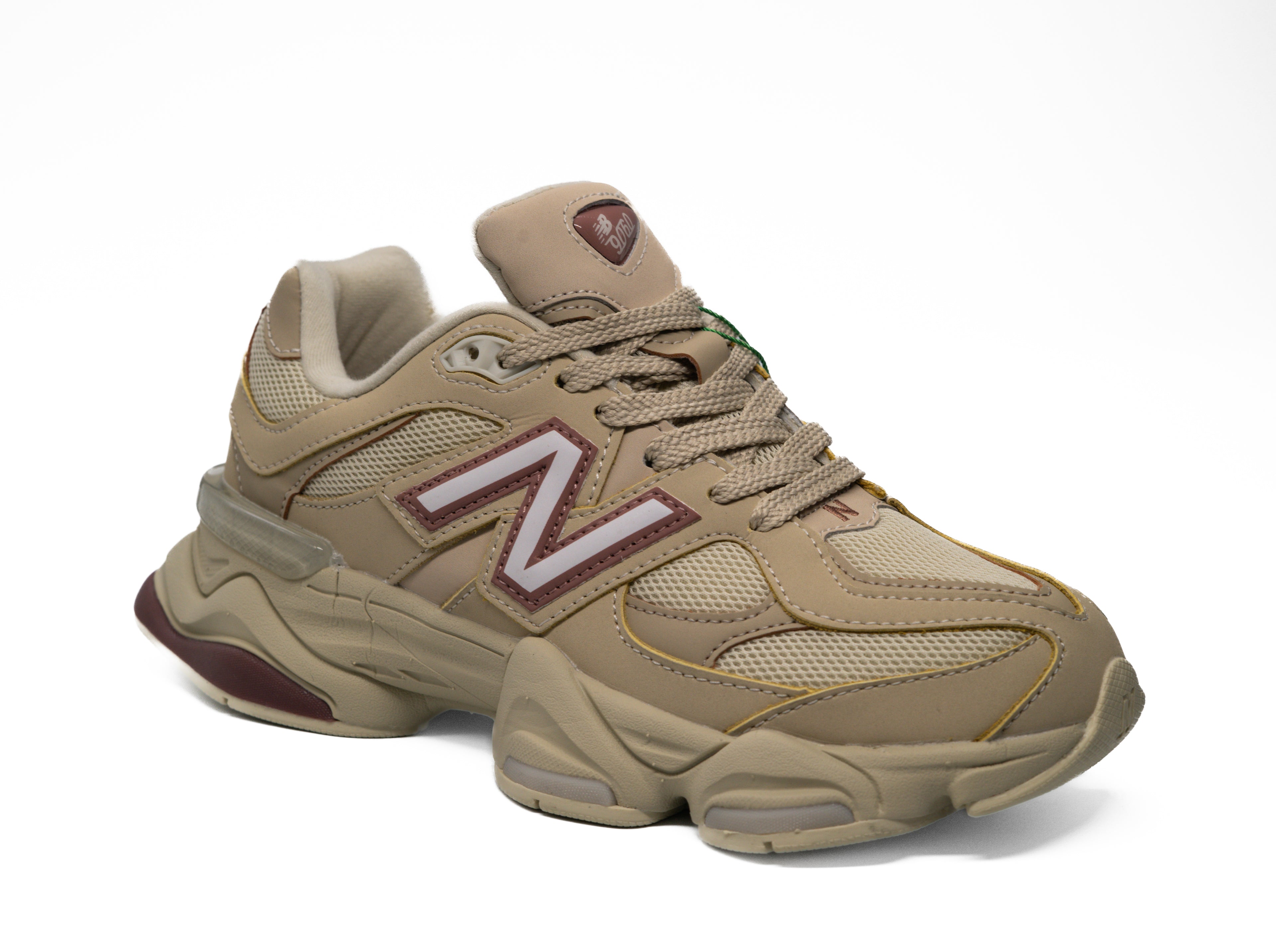 New Balance 9060 BEIGE SPARORW.