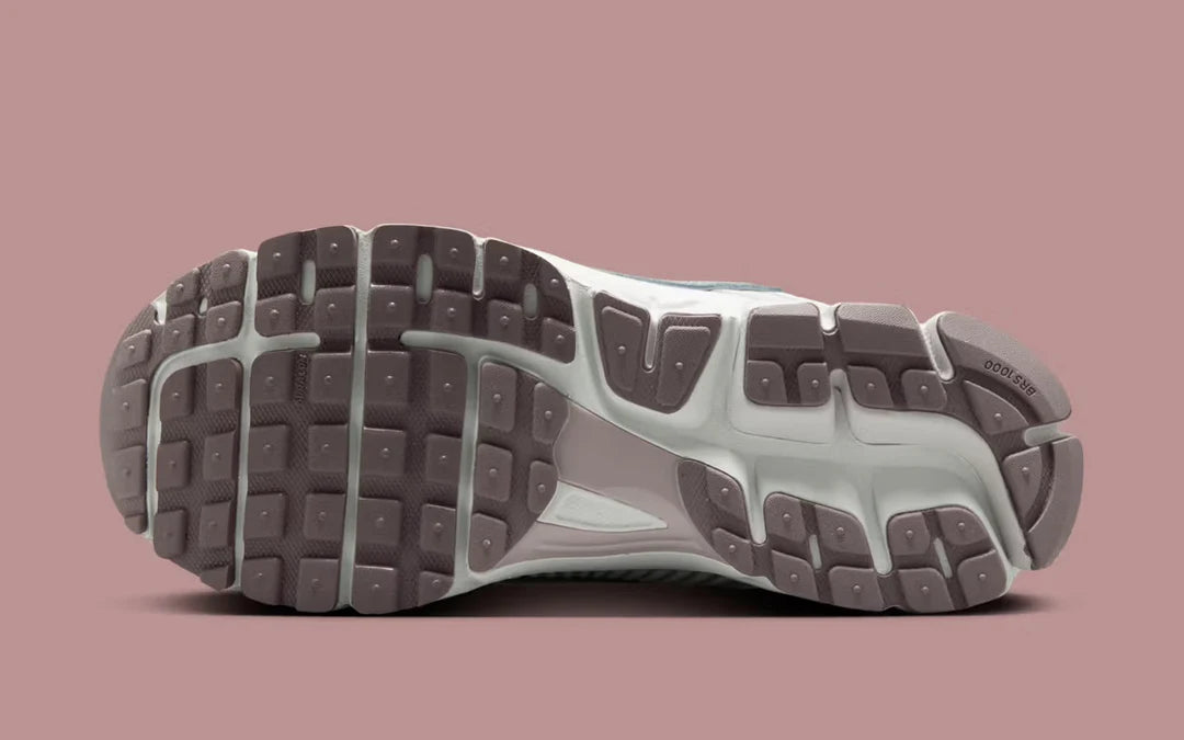 Nike Vomero 5 Metallic Violet (Womens)